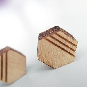 Hexagon houten oorbellen