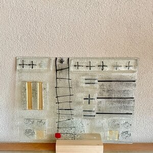 Keeping track :fused glas