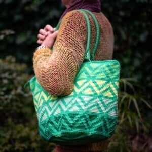 Tas, gehaakt met leer, Big green bag