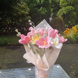 Gehaakte Bloemenboeket ，roze boeket