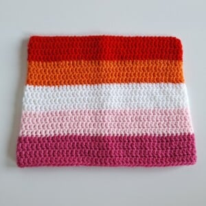 Gehaakte muts 'Lesbian flag'
