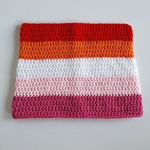 Gehaakte muts | Lesbische vlag