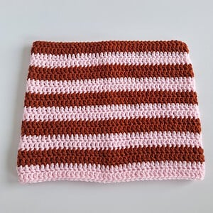Gehaakte muts 'Rust & baby pink'