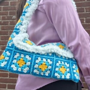 Gehaakte tas 'Furry & turquoise'