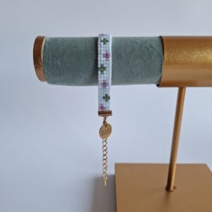 Geweven kralen armband 'Purple & lilac flowers'