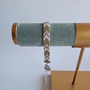 Geweven kralen armband 'Soft chevron'