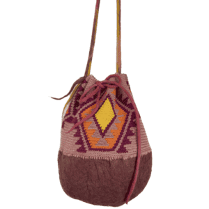 Gehaakt en gevilt Ibiza Wayuu tas