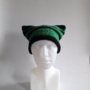 Gehaakte muts 'Black & green'