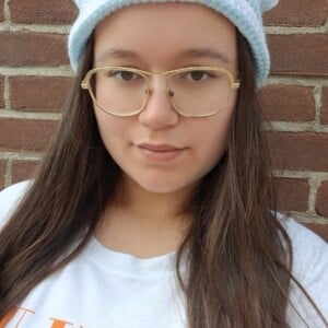 gehaakte muts 'Baby blue & white'