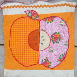 Appeltjes tas van gerecyclede stoffen