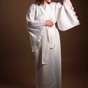 Bridal Kimono Dalia  Lang