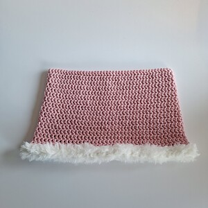 Gehaakte muts met imitatiebont 'Pink & white'
