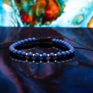 Lapis lazuli armband met 14 karaat gouden kralen, voor vrouwen en mannen, perfect als cadeau, maat verstelbaar 15-21 cm