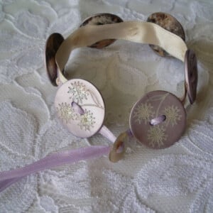 Retro armband van Lila Parelmoer Knopen