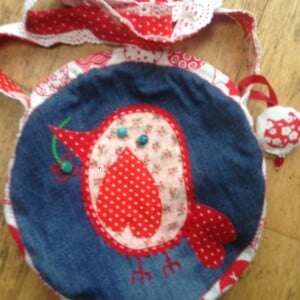 Ronde tas met grappig vogeltje