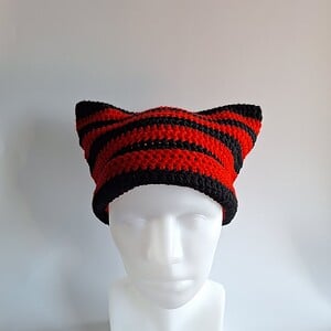 Gehaakte muts 'Black & red'
