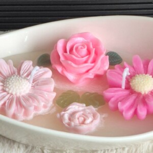 Handgemaakte unieke kaarsen met bloemen