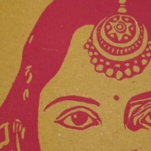 Linoprint ‘Indian Queen’ – handgedrukt A4 kunstwerk in fuchsiaroze op kraftpapier