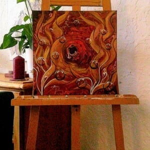 Red crazy waves in Bubbles- basis met acryl gegoten in rond formaat- verder met de hand beschilderd