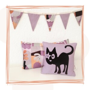 Sierkussen Hoshi de Kat | Lila | 30 x 30 cm | Kinderkamer decoratie
