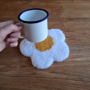 Getuft Bloem, mini kleedje – Een bloem die uw ruimte opfleurt!