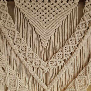 Handgemaakte boho macrame muurhanger
