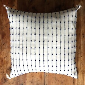 Mexican cushion cover, funda para cojin en telar, mexican textil decoration, mexican fabrics, mexican design.