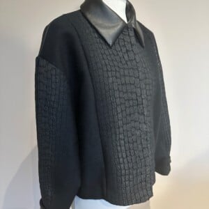 Statement Piece - Bomberjas