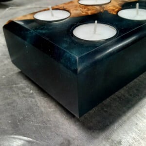 Waxine licht houder populier burl en epoxy donker blauw
