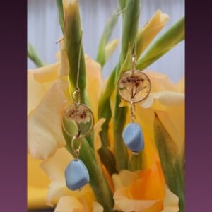 Wilde bloemen oorbellen - blauw