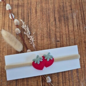 Haarbandje met aardbeien