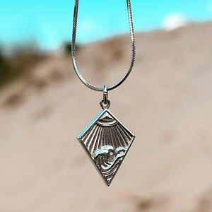 Oceaan Follow The Sun Ketting - Laguna Treasures