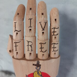 Kunst houten Tattoo hand zeemeermin