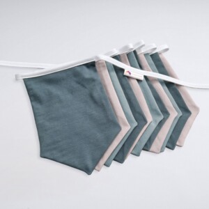 Vlaggenlijn Sandy Ocean | Blauw / Turquoise / Beige / Neutraal / Aarde tinten slinger met wimpel vlaggetjes gemaakt van stof