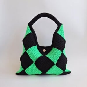 Gehaakte checker handtas 'Black & neon green'