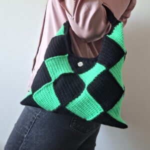 Gehaakte checker handtas 'Black & neon green'