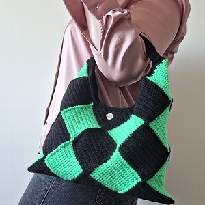 Gehaakte checker handtas 'Black & neon green'