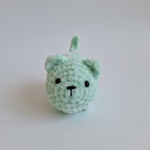 Gehaakte knuffel 'Green cat'