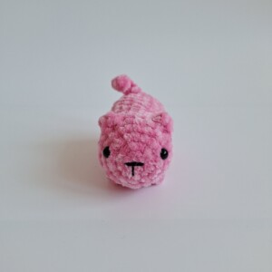 Gehaakte knuffel 'Small pink cat'