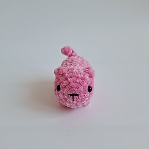 Gehaakte knuffel 'Kleine roze kat'