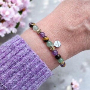 Handgeknoopte armband met amethist, tijgeroog, aventurijn en rhinestone