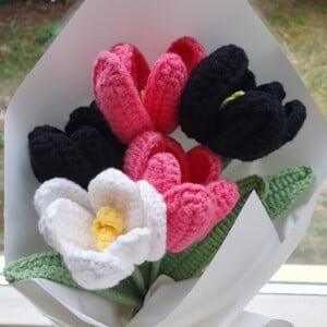 gehaakte tulpen boeket.