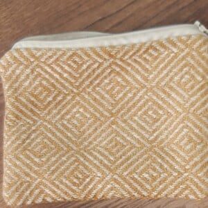 Duurzaam stijlvol: handgemaakte zakjes en make-up tassen