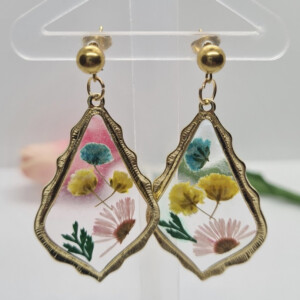 Grote resin oorbellen
