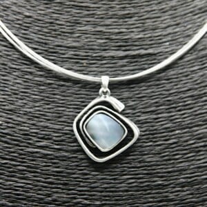 Infinity Shell Small Necklace