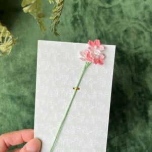Micro Gehaakte kersenbloesems Boekenleggers