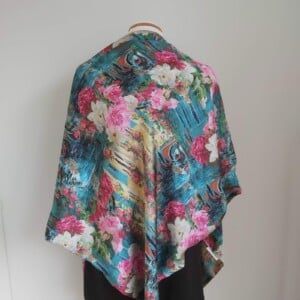 Satijnen 3-hoek sjaal (multi color | Venetië, gondels)