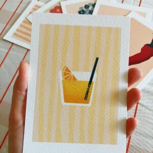 Zomers drankje kunstkaart – moderne cocktail illustratie voor keuken | A6 print 10x15 cm