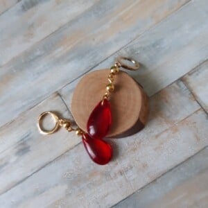 Unieke oorbellen: Rood/goud: Handgemaakt met glazen kralen