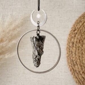 Hanger met Campo del Cielo meteoriet, een krachtige decoratie met buitenaardse energie